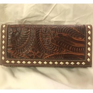 Blazin Roxx Floral Embossed Wallet - Brown